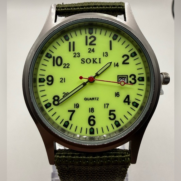 New Soki Canvas Green Belt, Military Watch, Date Display, Men's (New Battery) - Picture 4 of 9